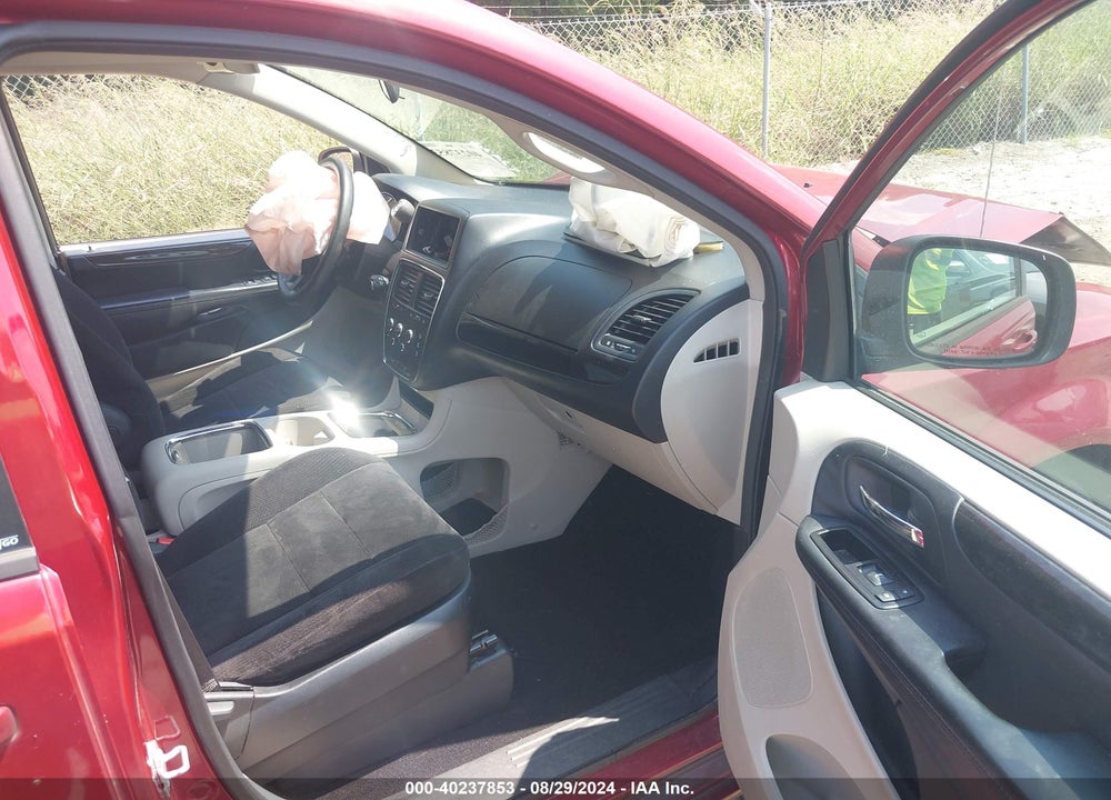 2014 DODGE GRAND CARAVAN SXT VIN: 2C4RDGCG2ER182455