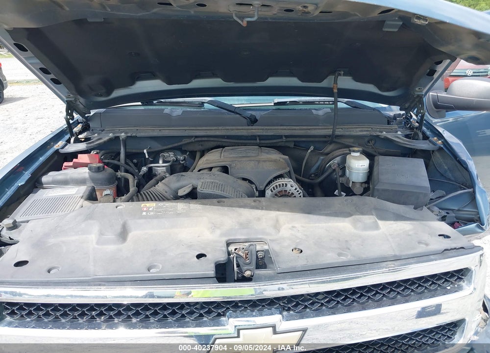 2011 CHEVROLET SILVERADO 1500 LT VIN: 1GCRCSE01BZ280626