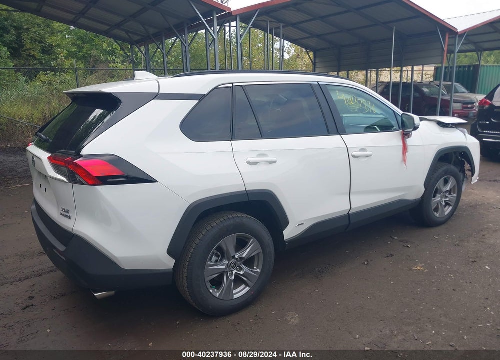 2024 TOYOTA RAV4 HYBRID XLE VIN: 4T3RWRFV1RU131492