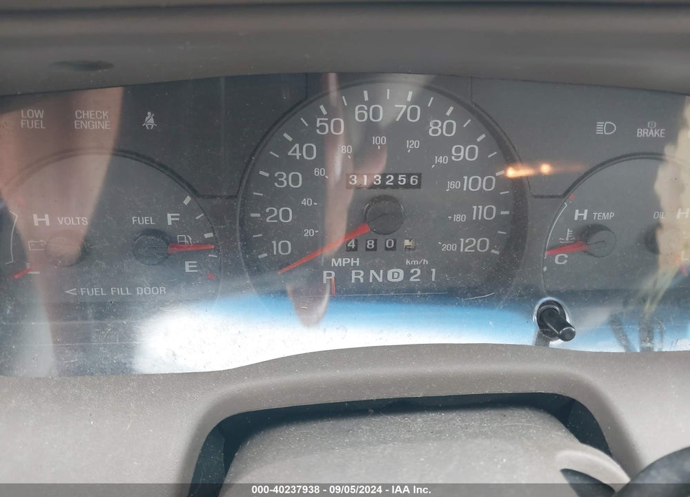 2004 MERCURY GRAND MARQUIS LS VIN: 2MEFM75W94X636085