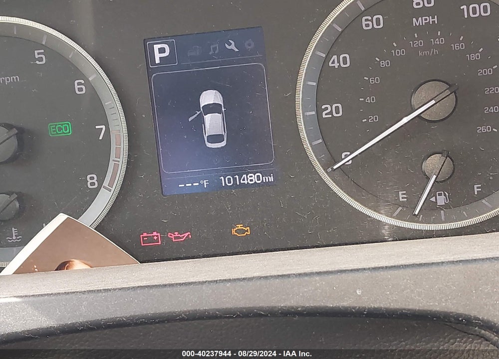 2016 HYUNDAI SONATA VIN: 5NPE34AF4GH351949