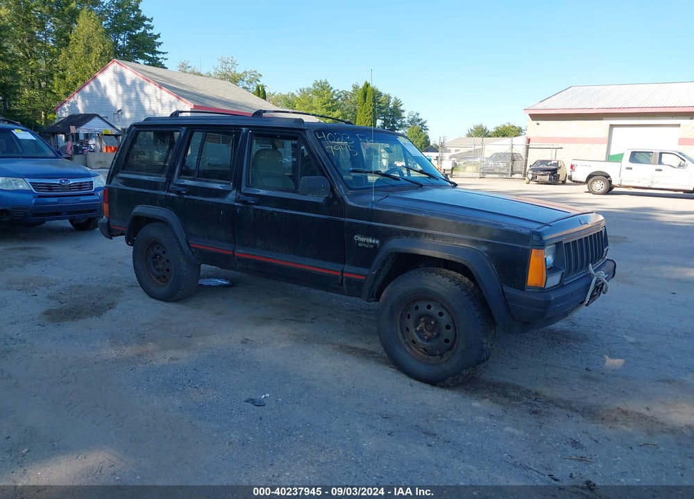 1996 JEEP CHEROKEE VIN: 1J4FJ68S5TL141952