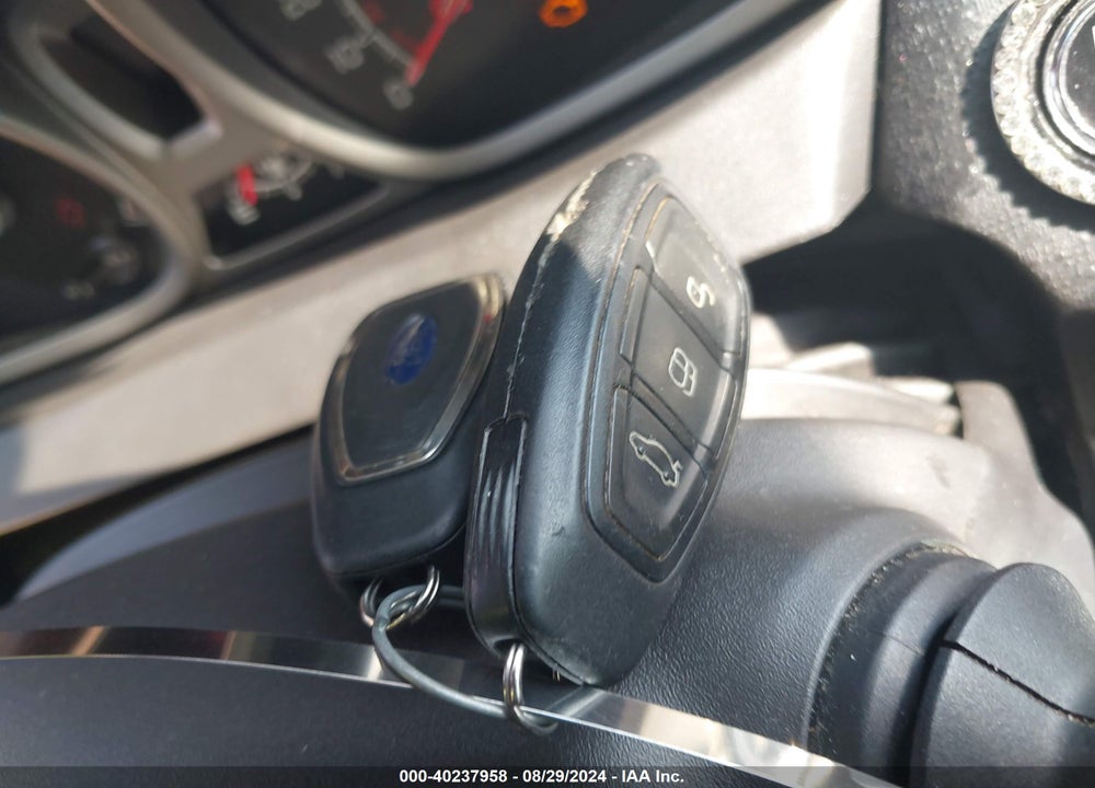 2011 FORD FIESTA VIN: 3FADP4FJ5BM109452