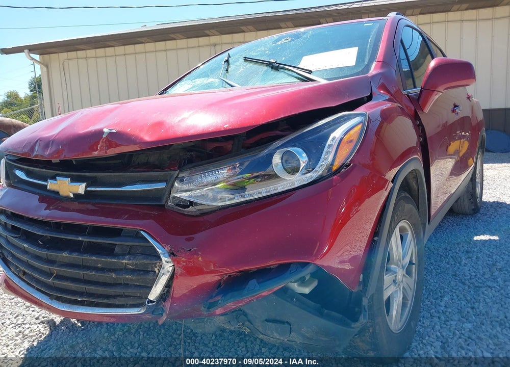 2020 CHEVROLET TRAX FWD LT VIN: 3GNCJLSB6LL128333