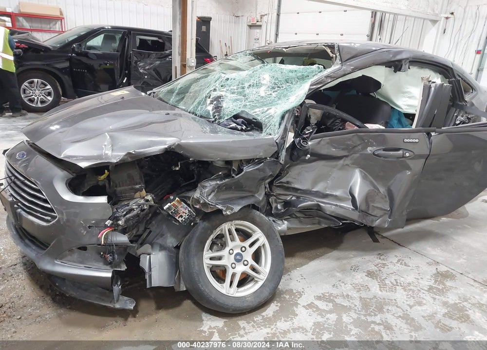 2018 FORD FIESTA SE VIN: 3FADP4BJ4JM141197