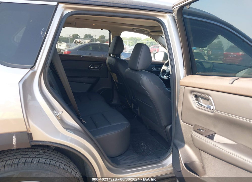 2021 NISSAN ROGUE SL FWD VIN: JN8AT3CA3MW027993