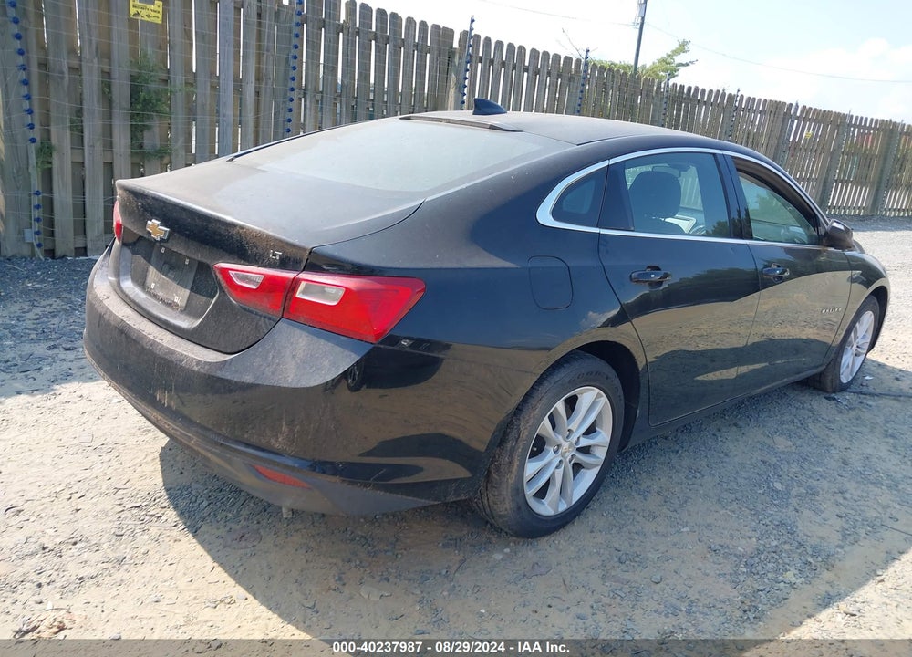 2018 CHEVROLET MALIBU LT VIN: 1G1ZD5ST5JF155067