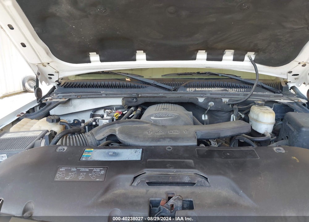 2006 CHEVROLET TAHOE LS VIN: 1GNEC13V06R140801