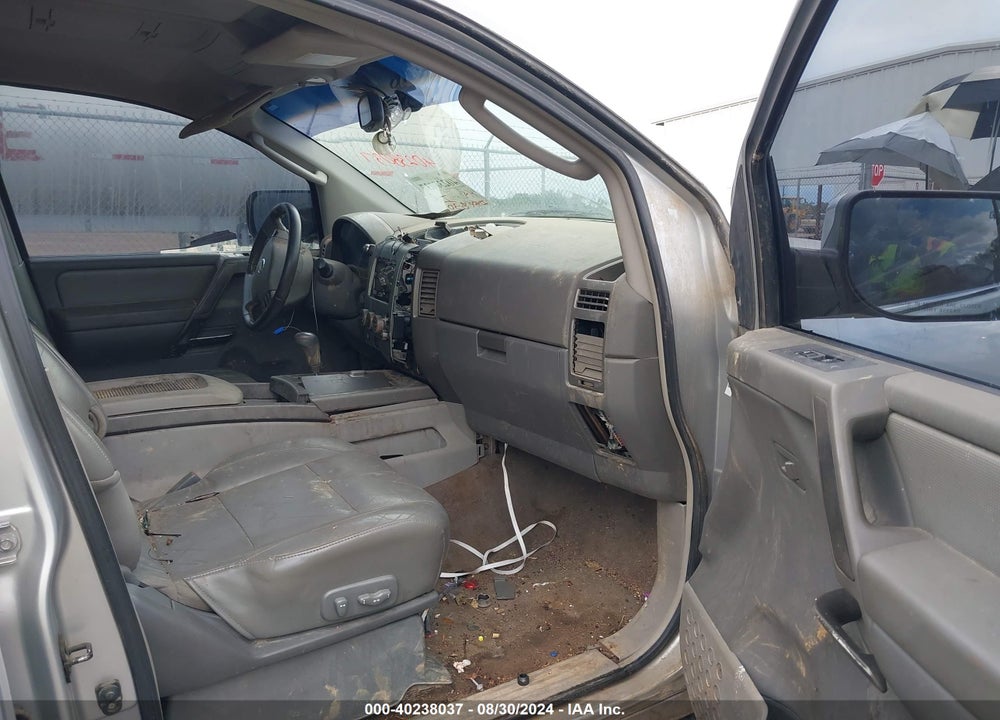 2004 NISSAN PATHFINDER ARMADA LE/SE/SE OFF-ROAD VIN: 5N1AA08AX4N728167