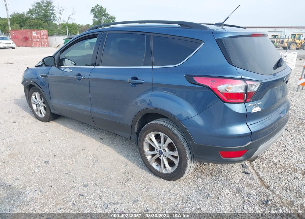 2018 FORD ESCAPE SE VIN: 1FMCU0GD2JUA90400