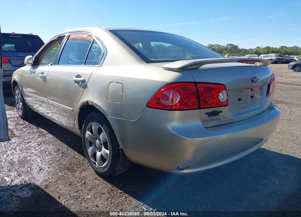 2008 KIA OPTIMA LX VIN: KNAGE123585238791