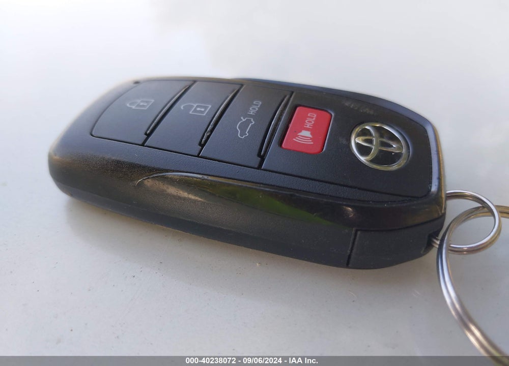2024 TOYOTA COROLLA SE VIN: 5YFS4MCE5RP192143
