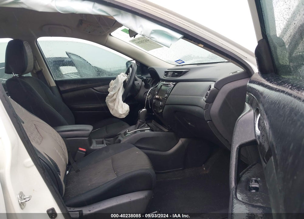 2018 NISSAN ROGUE S VIN: 5N1AT2MT3JC713935