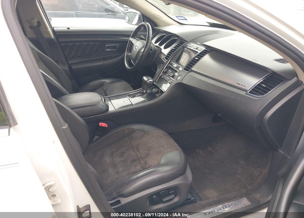 2012 FORD TAURUS SHO VIN: 1FAHP2KT5CG137695