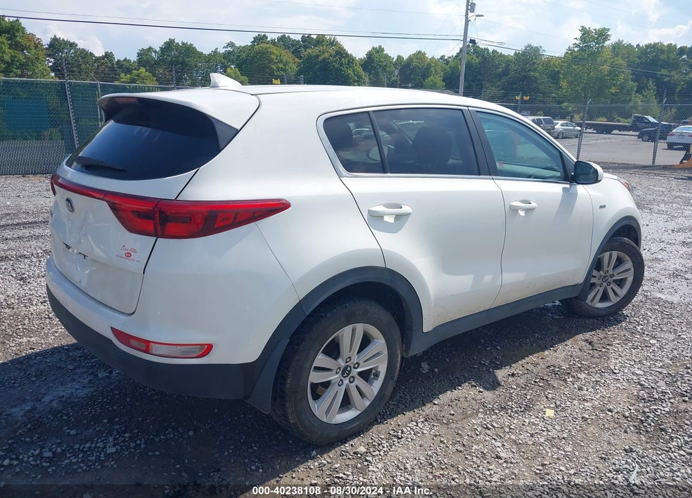 2019 KIA SPORTAGE LX VIN: KNDPMCAC9K7518440