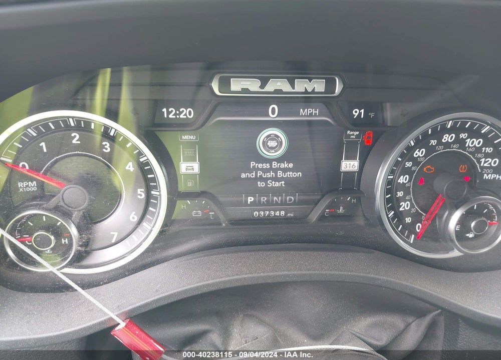 2022 STAR RAM 1500 LONE   4X4 5'7 BOX VIN: 1C6SRFFT1NN397173