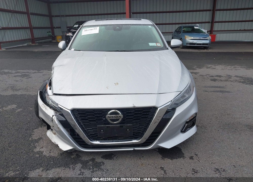 2021 NISSAN ALTIMA PLATINUM INTELLIGENT AWD VIN: 1N4BL4FW6MN386652