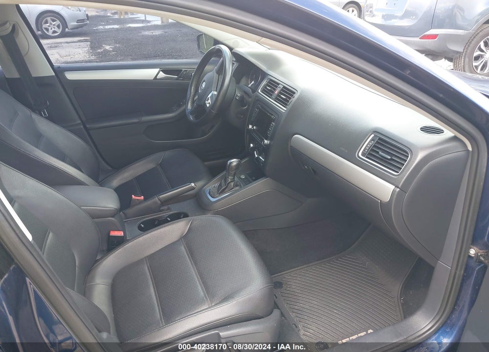 2014 VOLKSWAGEN JETTA 1.8T SE VIN: 3VWD07AJ6EM432286