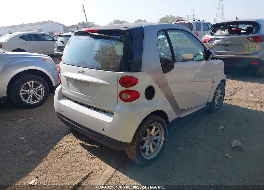 2008 SMART FORTWO PASSION/PURE VIN: WMEEJ31X58K195823