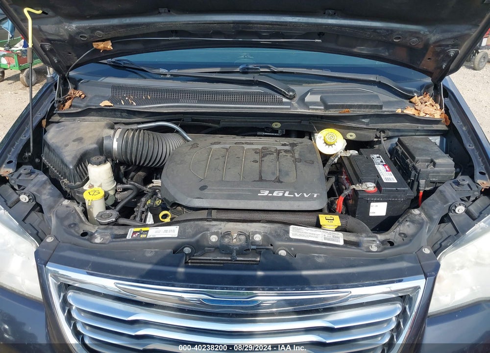 2014 CHRYSLER TOWN & COUNTRY TOURING VIN: 2C4RC1BG2ER229484
