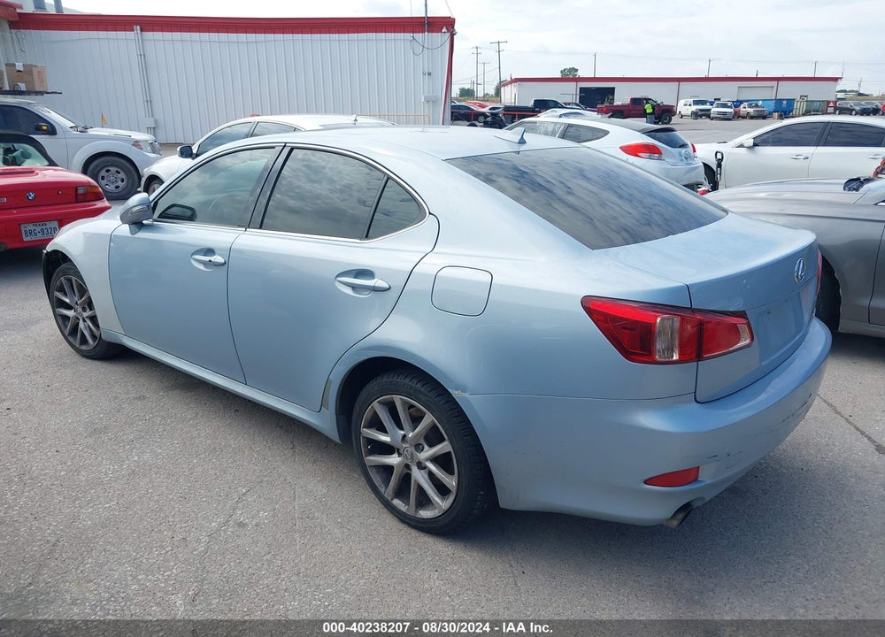 2011 LEXUS IS 350 VIN: JTHCE5C20B5001002