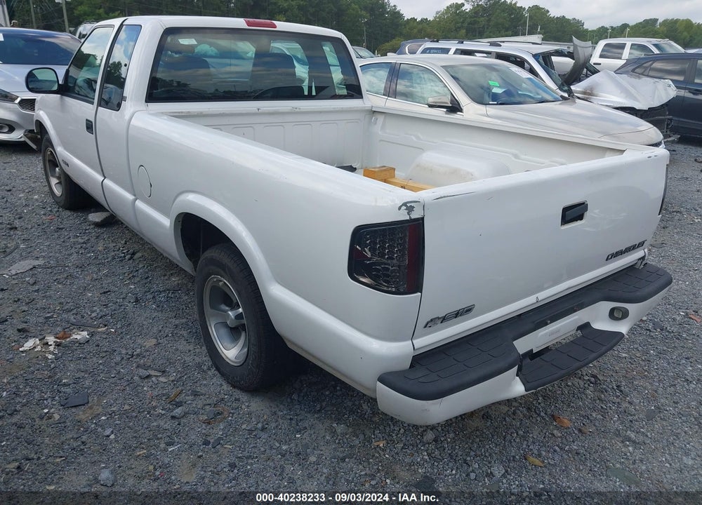 1998 CHEVROLET S-10 LS FLEETSIDE VIN: 1GCCS19X8WK206127