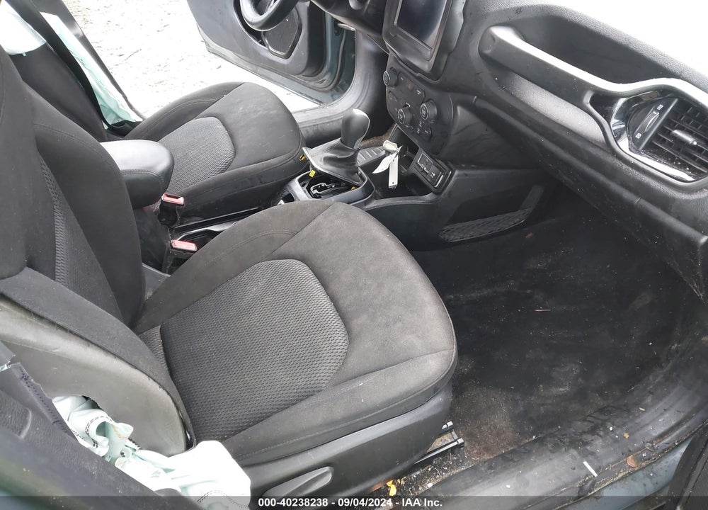 2018 JEEP RENEGADE ALTITUDE FWD VIN: ZACCJABB1JPH43096