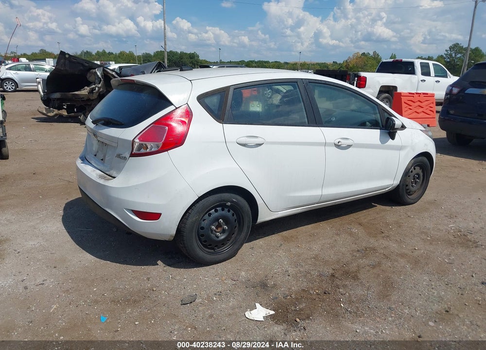 2015 FORD FIESTA S VIN: 3FADP4TJXFM127228