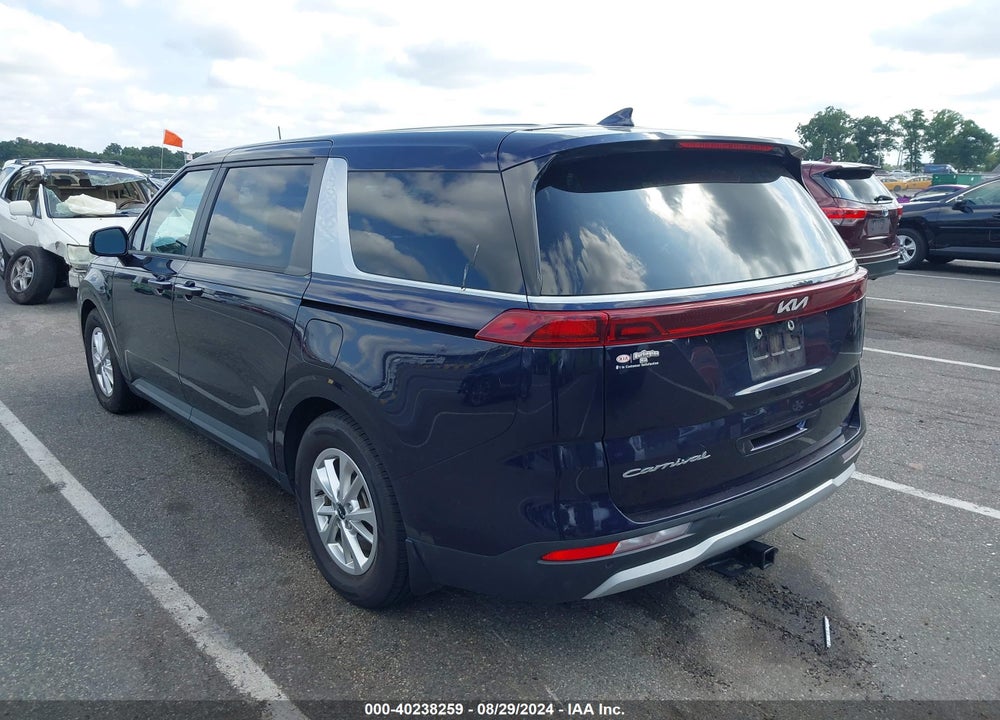 2022 KIA CARNIVAL MPV LX SEAT PACKAGE VIN: KNDNB4H39N6169895