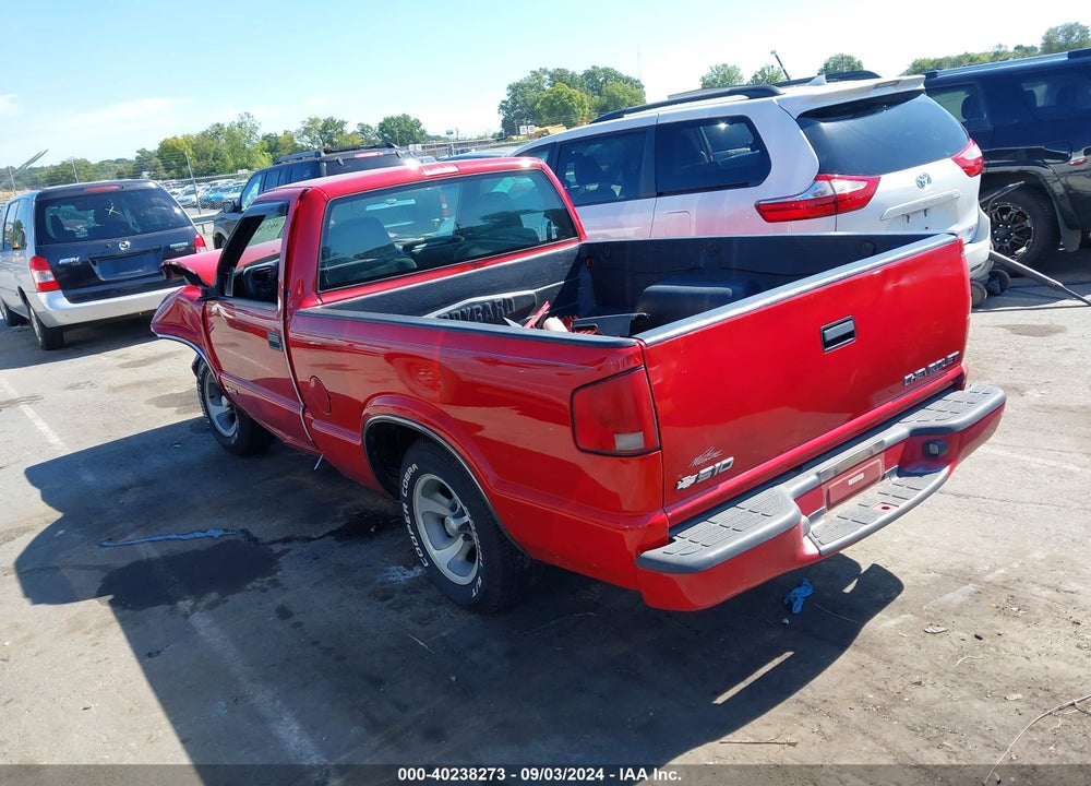 1998 CHEVROLET S-10 LS FLEETSIDE VIN: 1GCCS14W0WK101340