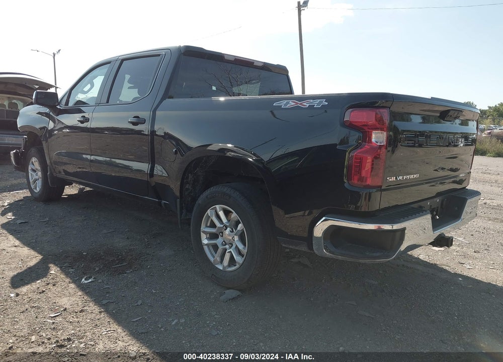 2022 CHEVROLET SILVERADO 1500 4WD SHORT BED LT WITH 2FL VIN: 1GCPDKEK2NZ595784