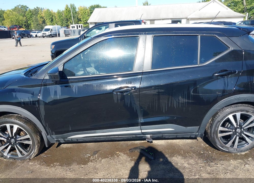 2020 NISSAN KICKS SR XTRONIC CVT VIN: 3N1CP5DV6LL550549