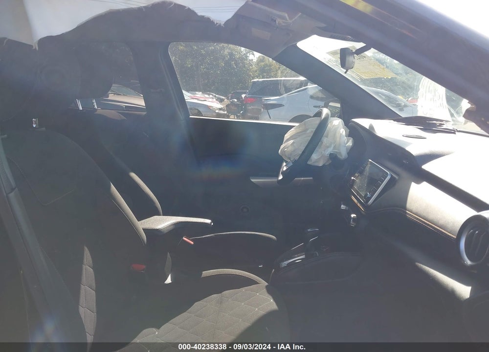 2020 NISSAN KICKS SR XTRONIC CVT VIN: 3N1CP5DV6LL550549