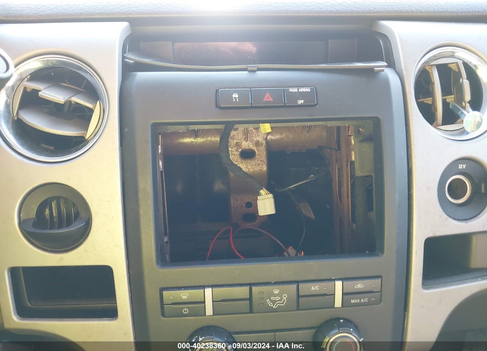 2010 FORD F-150 XLT VIN: 1FTEW1C83AKA16808