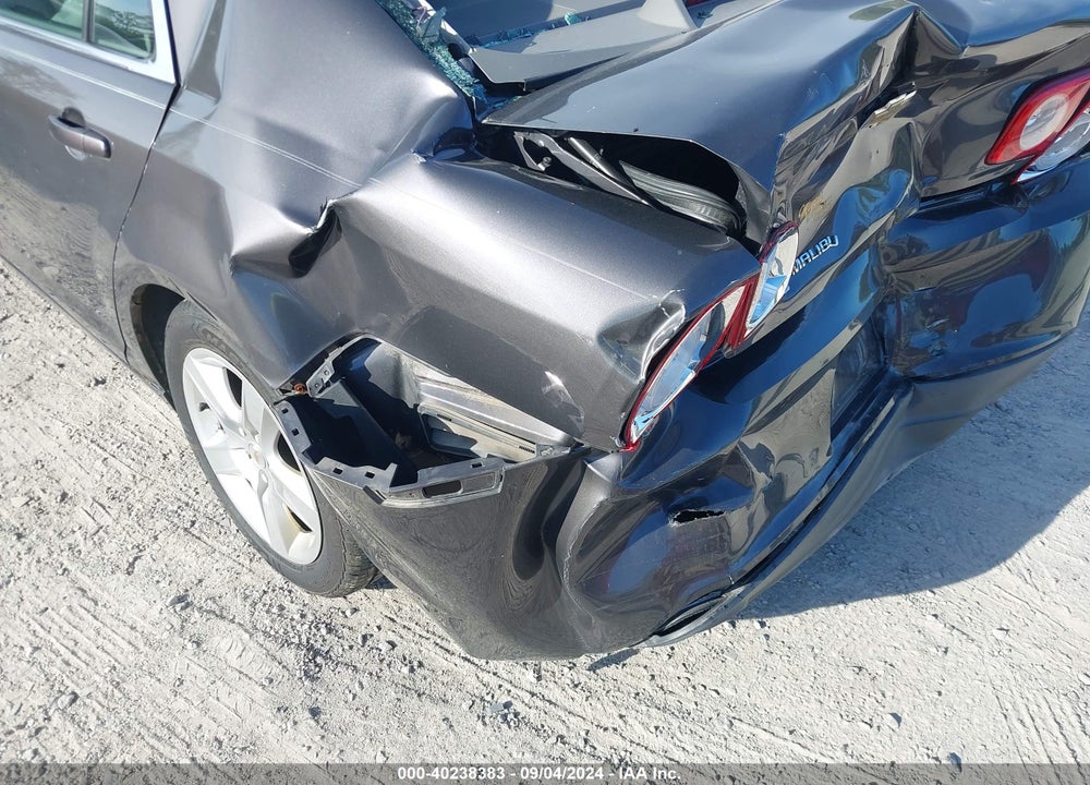 2011 CHEVROLET MALIBU LS VIN: 1G1ZB5E12BF232009