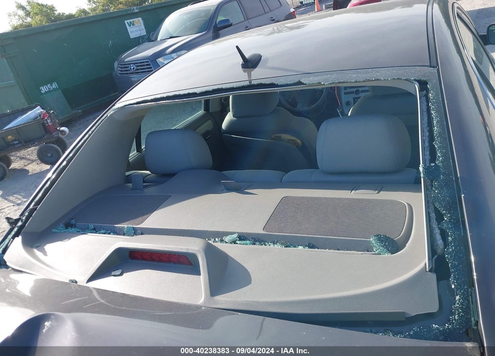 2011 CHEVROLET MALIBU LS VIN: 1G1ZB5E12BF232009