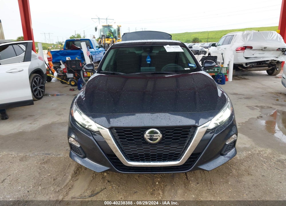 2022 NISSAN ALTIMA SV FWD VIN: 1N4BL4DV4NN308558