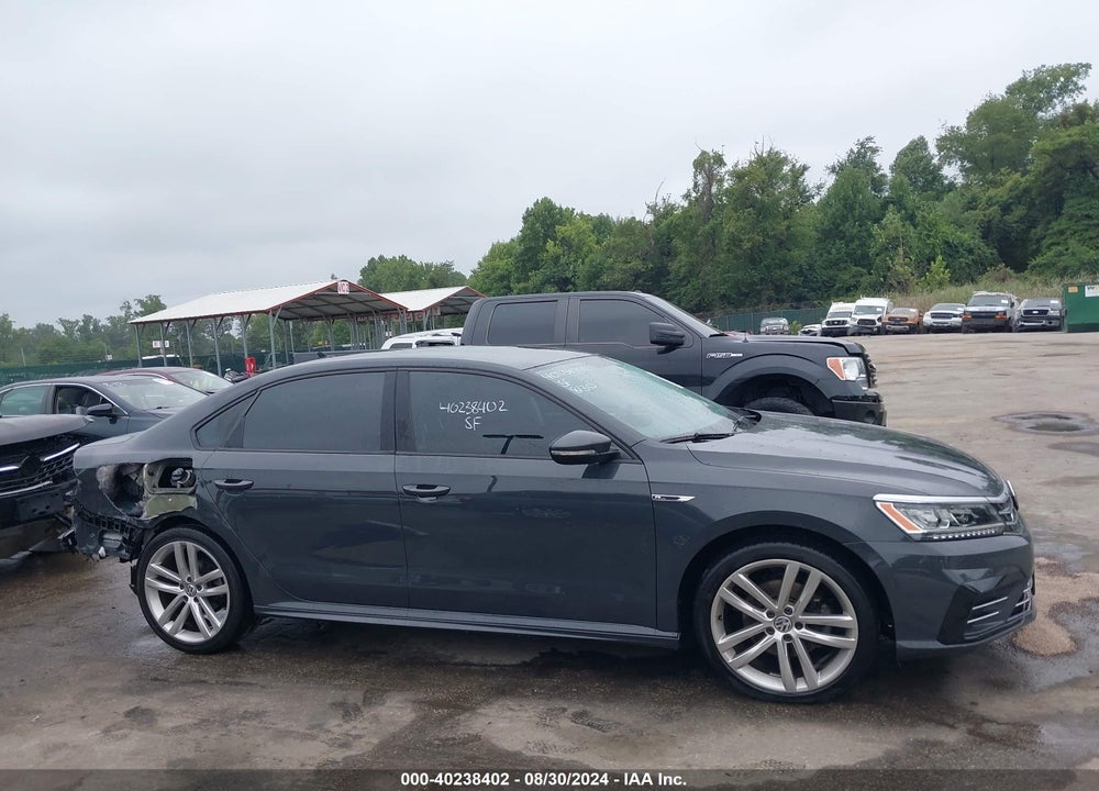 2018 VOLKSWAGEN PASSAT 2.0T R-LINE/2.0T S VIN: 1VWAA7A39JC016651