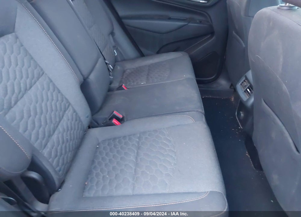 2018 CHEVROLET EQUINOX LT VIN: 2GNAXJEV4J6221501