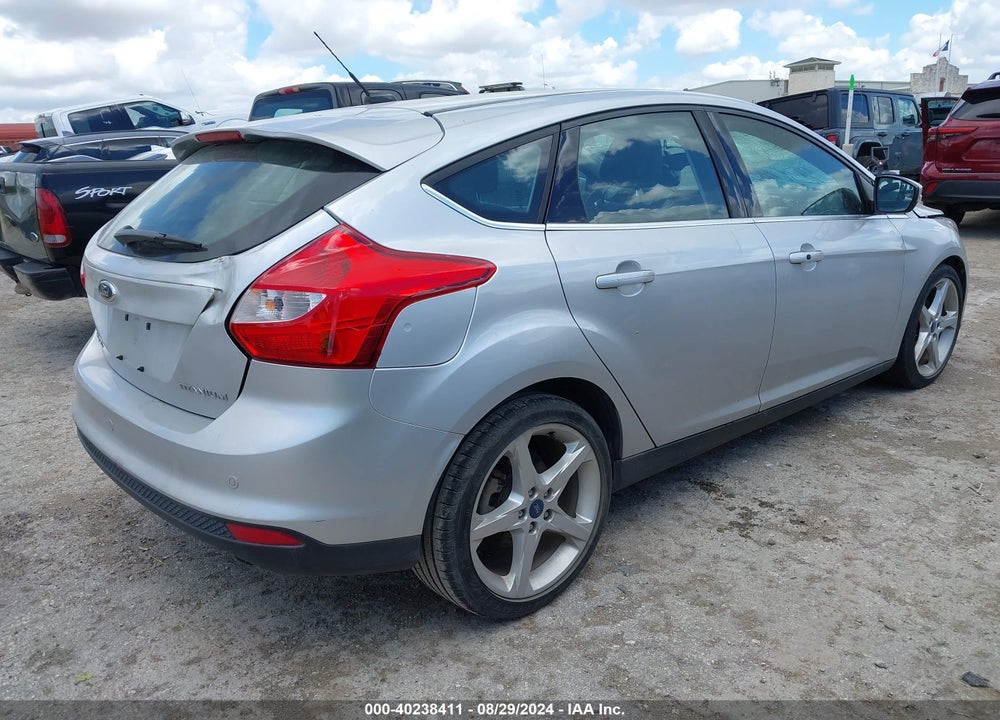 2012 FORD FOCUS TITANIUM VIN: 1FAHP3N29CL161174
