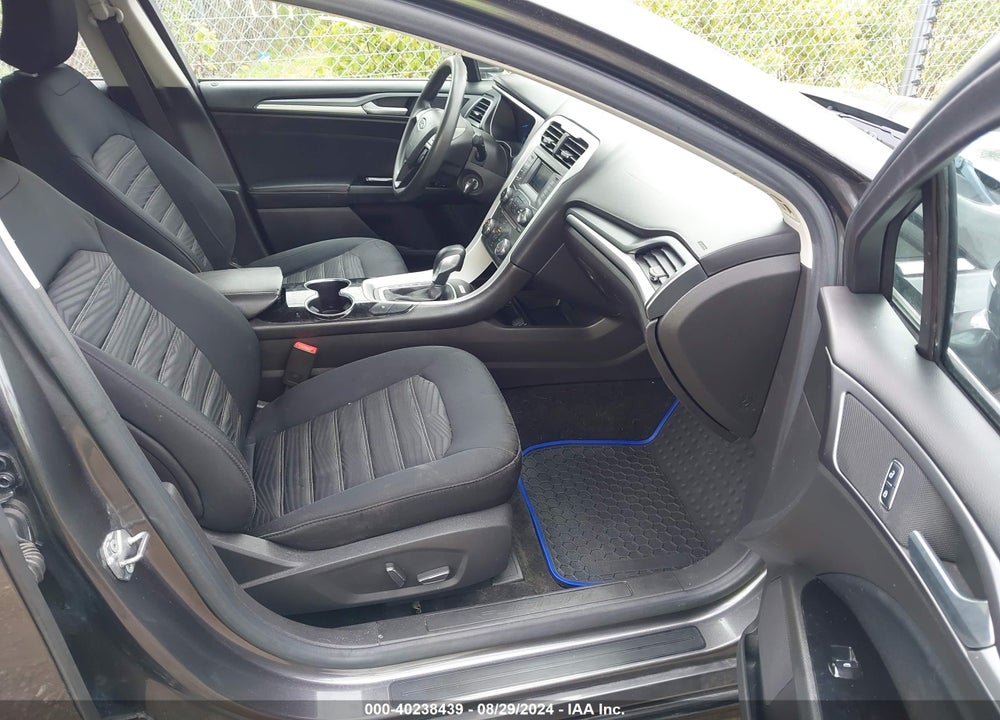 2016 FORD FUSION SE VIN: 3FA6P0HDXGR230335