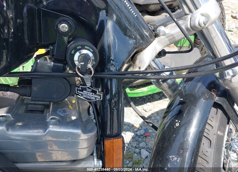 1997 HARLEY-DAVIDSON XL883 HUGGER VIN: 1HD4CEM12VY211541
