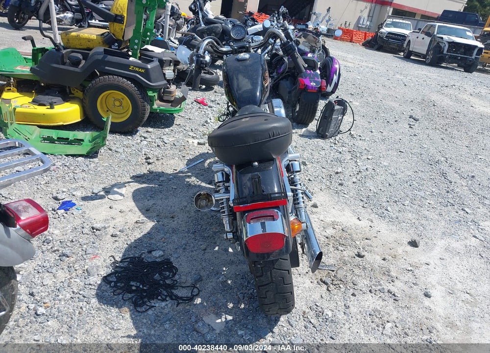 1997 HARLEY-DAVIDSON XL883 HUGGER VIN: 1HD4CEM12VY211541