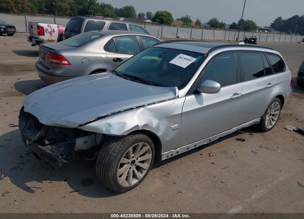 2012 BMW 328I XDRIVE VIN: WBAUU3C59CA543177