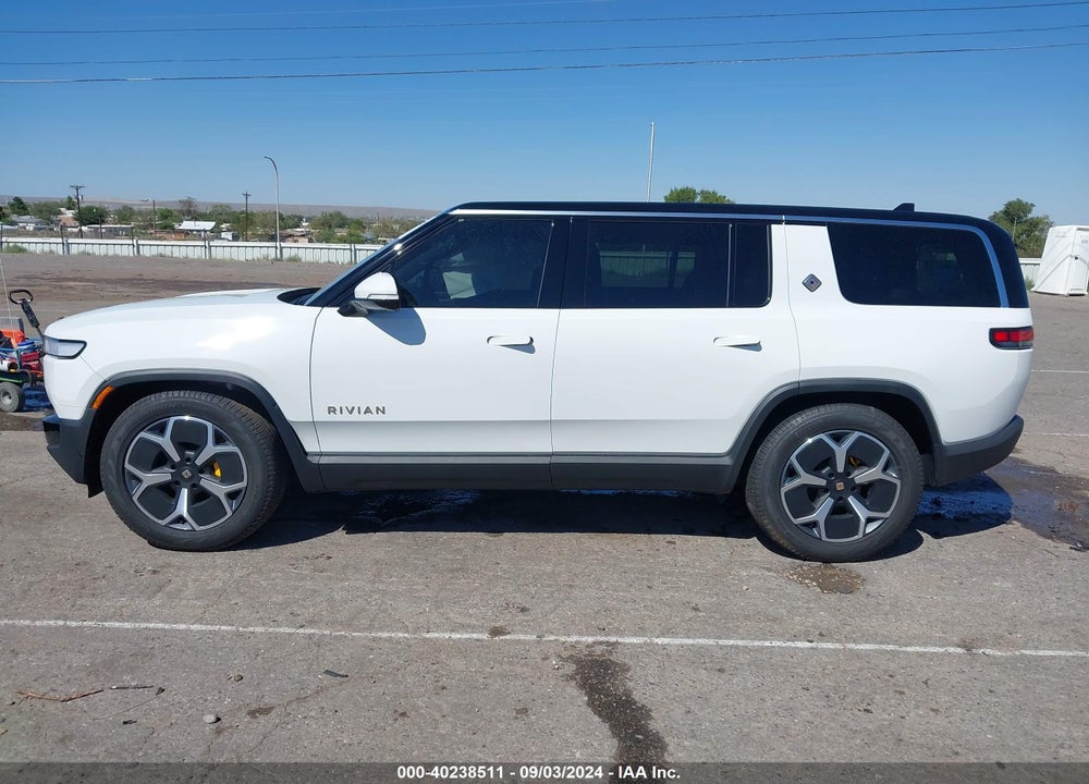 2024 RIVIAN R1S ADVENTURE QUAD MOTOR LARGE PACK VIN: 7PDSGABA6RN032217