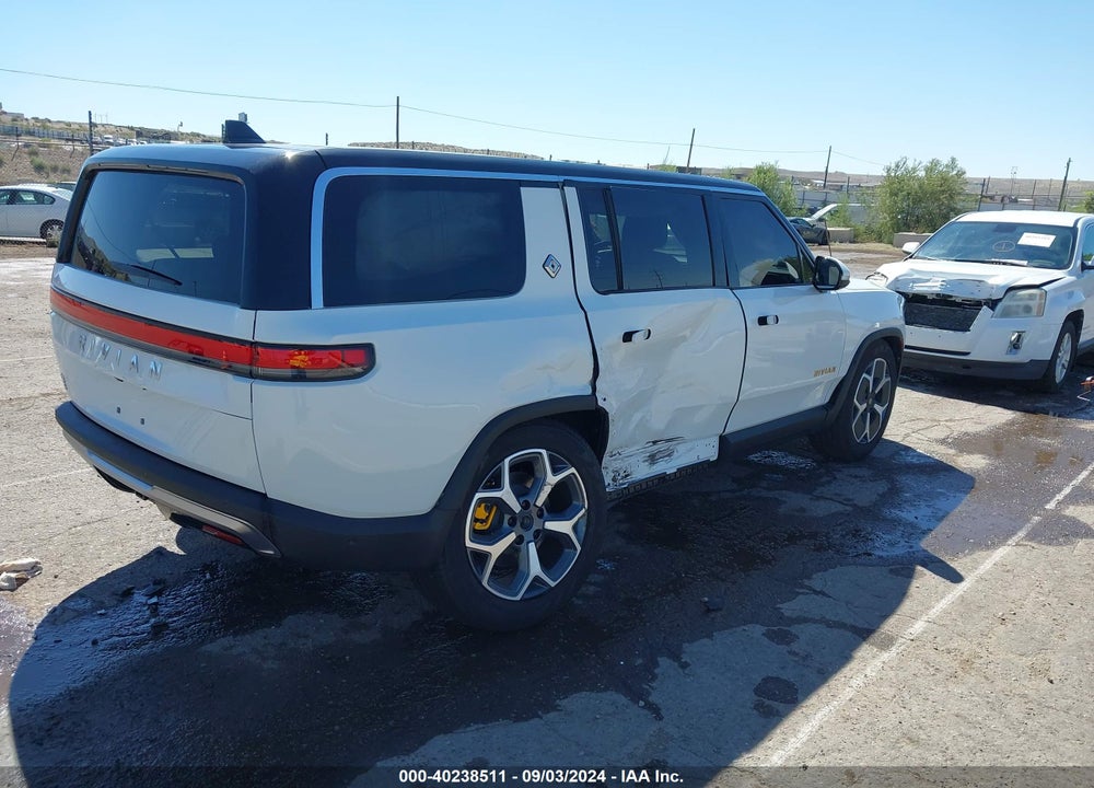 2024 RIVIAN R1S ADVENTURE QUAD MOTOR LARGE PACK VIN: 7PDSGABA6RN032217