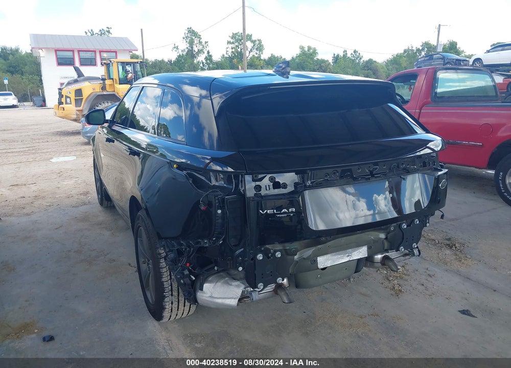 2018 LAND ROVER RANGE ROVER VELAR P250 S VIN: SALYB2RX6JA712381