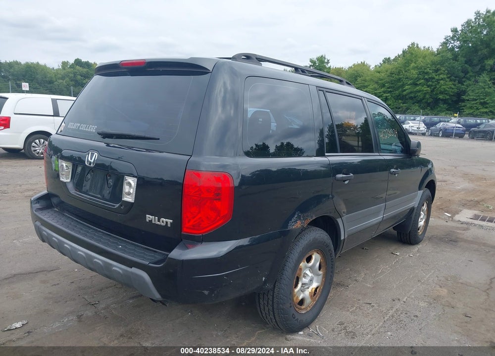 2005 HONDA PILOT LX VIN: 2HKYF181X5H573020