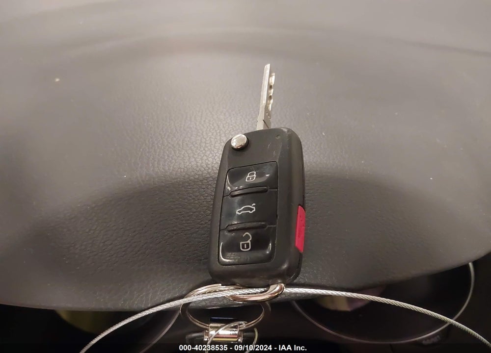 2011 VOLKSWAGEN GOLF TDI 4-DOOR VIN: WVWDM7AJ1BW226943