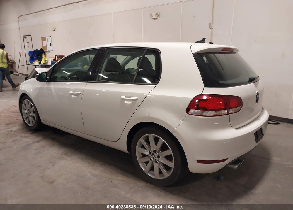 2011 VOLKSWAGEN GOLF TDI 4-DOOR VIN: WVWDM7AJ1BW226943